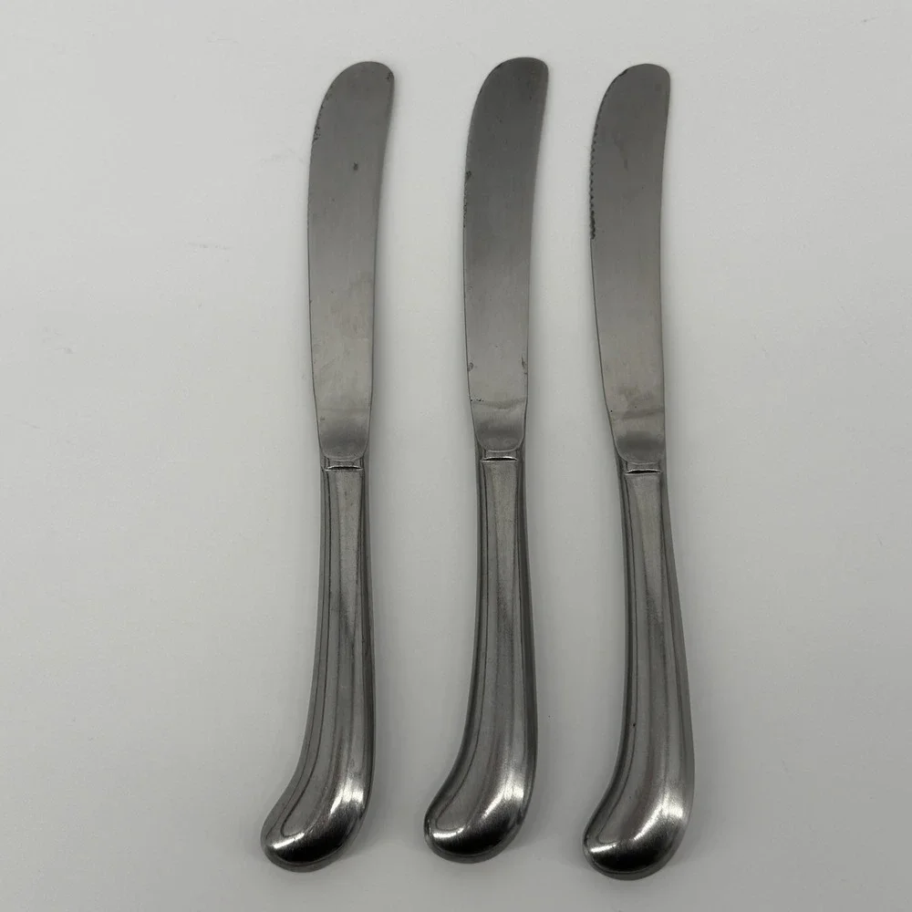 Rogers & Co Stainless Korea Steak Knives Set of 3‎ Pistol Grip Serrated Silver